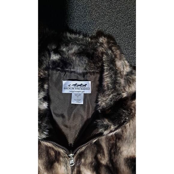 BACK IN THE SADDLE BROWN FAUX FUR Womens VEST size Large zip up with pockets - Picture 4 of 4